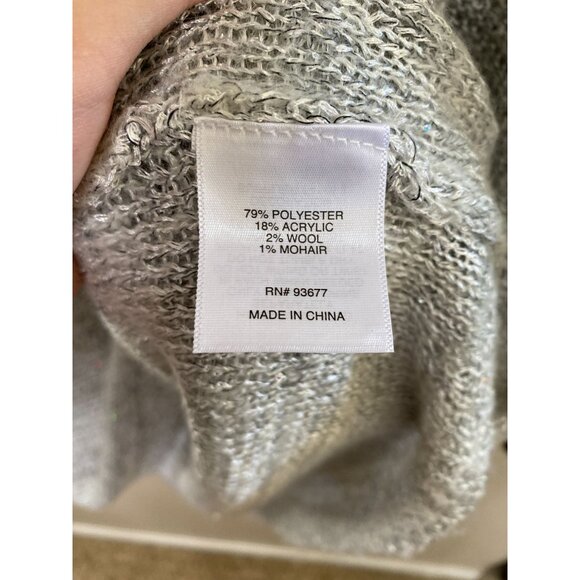 A.n.a A New Approach Womens Gray Sweater NEW Polyester Lightweight Pullover L - Picture 4 of 7